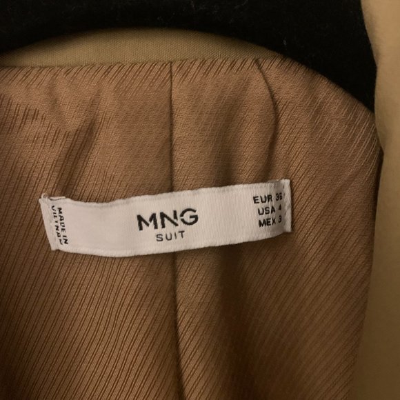 Camel Double Breasted Blazer - Picture 3 of 5